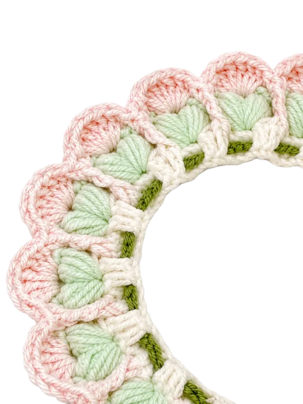lime heart pet scarf close up detail
