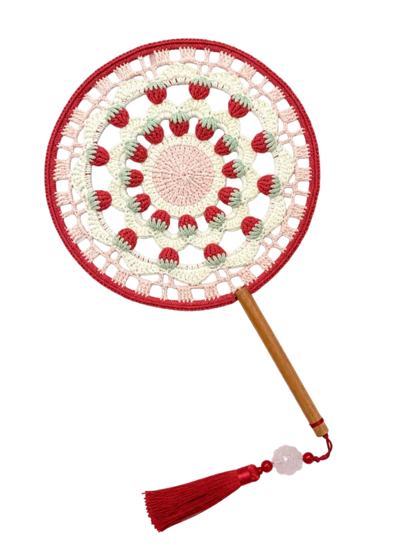 strawberry round fan main image