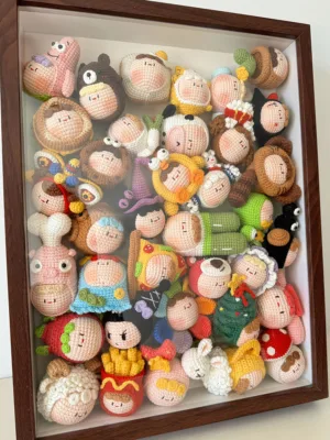 Crochetd amigurumi head