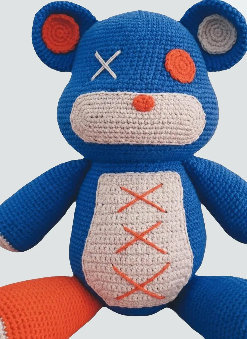 Crochet bear Amigurumi stitching detail