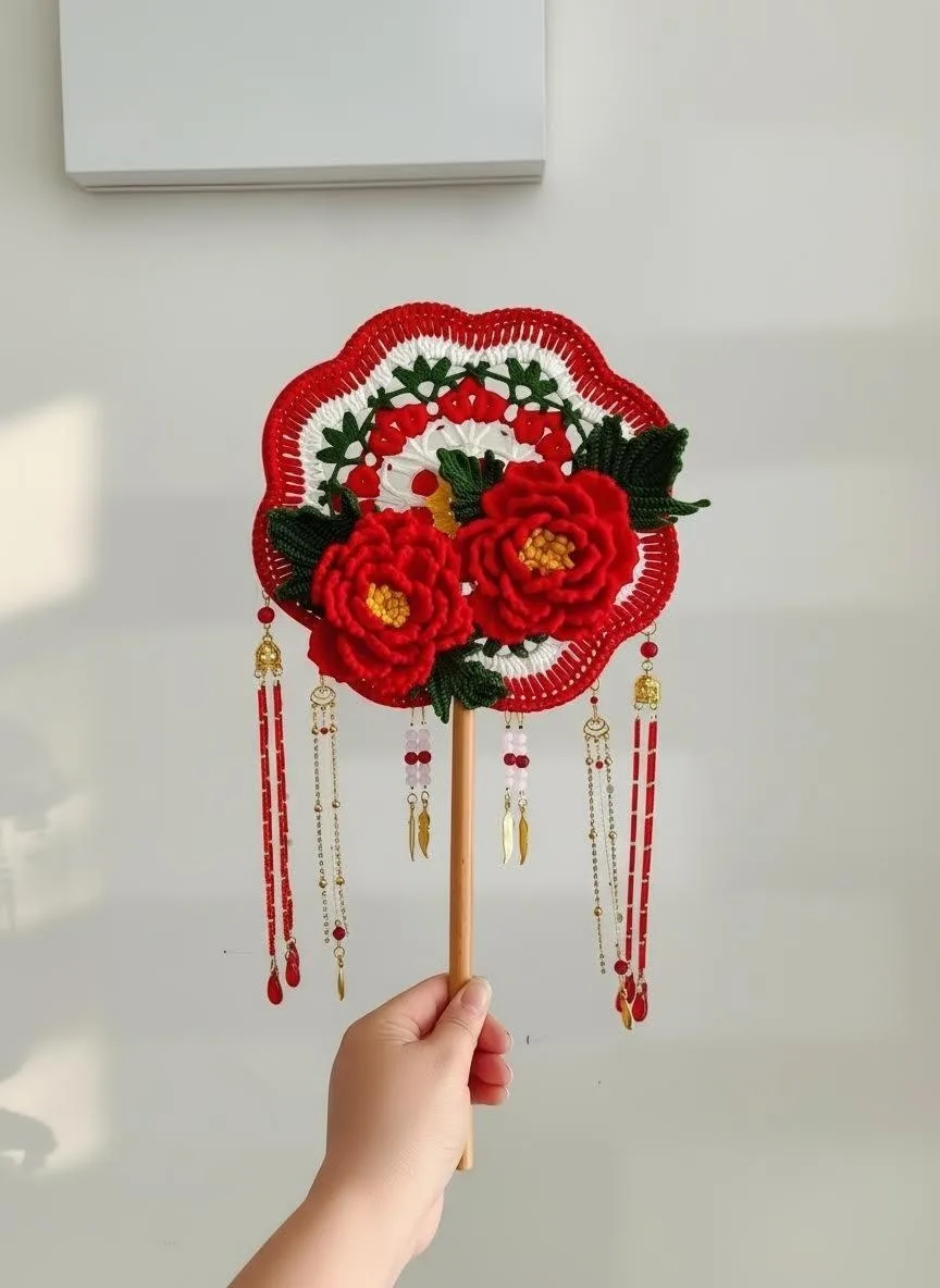 Crochet flower fan full front view